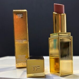 Soleil Lip Balm for Glowing Hydration